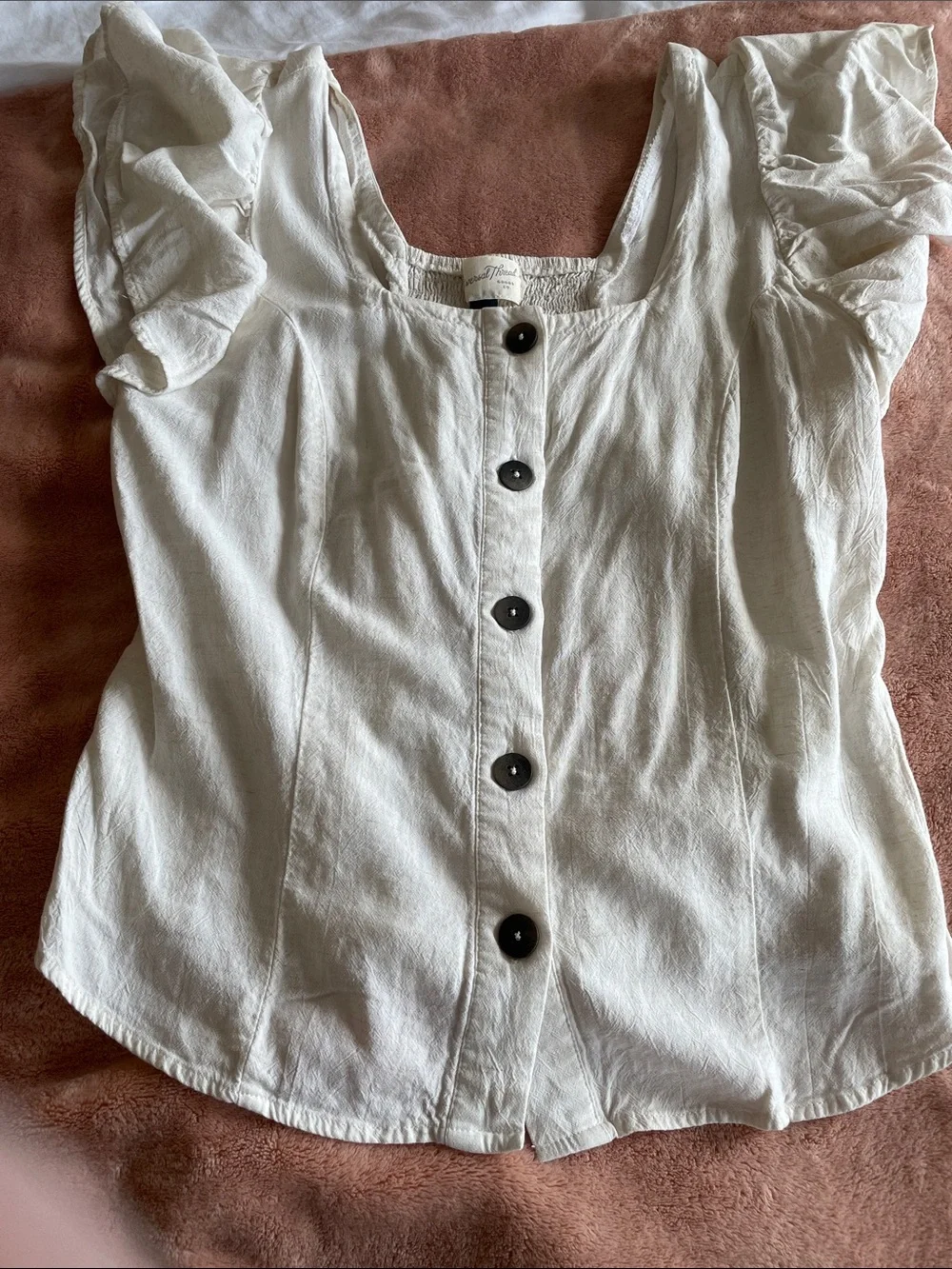 Universal Thread Cream Ruffle Sleeve Button-Front Top - Picture 3 of 8